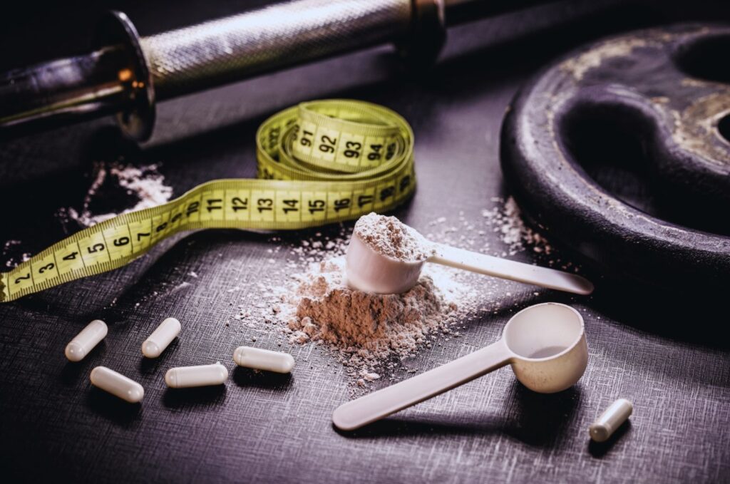 BCAAs e glutamina para reduzir fadiga, apoiar a imunidade e acelerar a recuperação muscular.